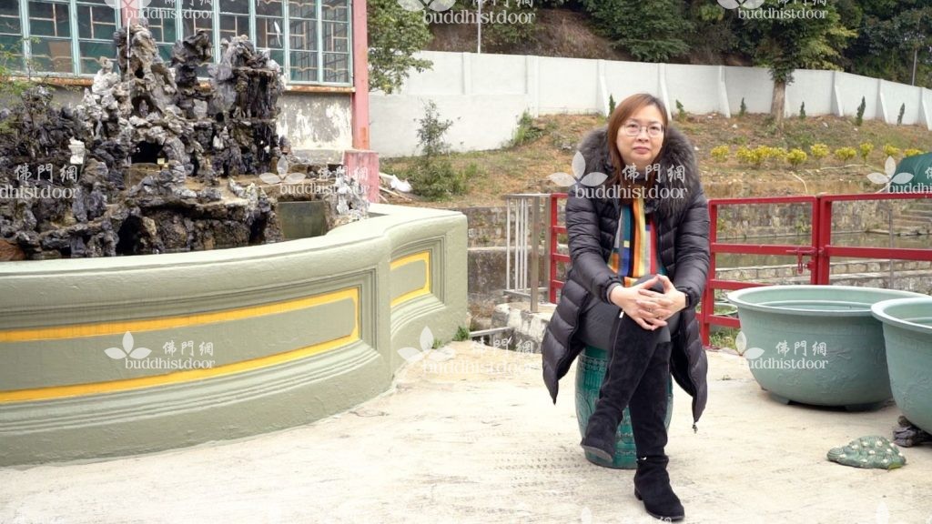 曾璧山的孫女黃真如，遵循前人弘揚佛法的遺志領導香海蓮社。